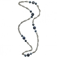 Add faceted fired agate gemstone beads to this simple chainmaille endless necklace.