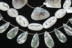 Typical appearance of solar quartz beads. Typical appearance of solar quartz beads.