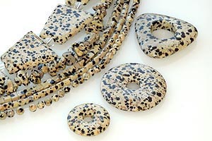 Typical appearance of dalmatiner beads. Typical appearance of dalmatiner beads.